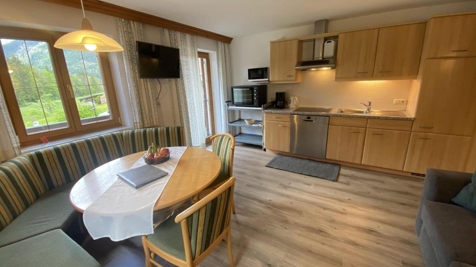 Apartamento Haus Brandhofer Häselgehr Exterior foto